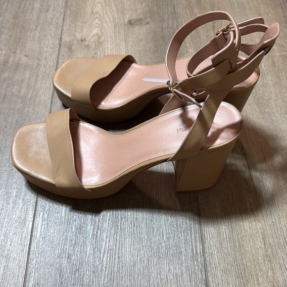 NEW! Nordstrom Anita Genuine Leather Block Heels - Size 10 - Picture 4 of 9